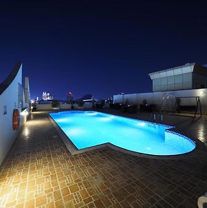 Skylark Hotel Apartments Al Barsha Dubaï Exterior photo