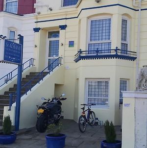 St Albans Guest House, Douvres Exterior photo