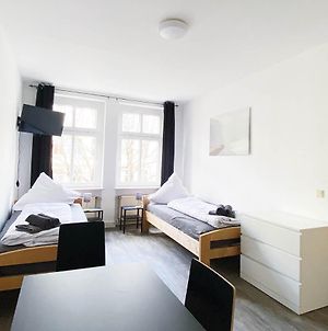 Schone Apartments Mit Wlan Netflix Zugang Magdebourg Exterior photo