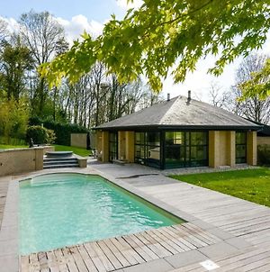 Picturesque villa in Bierges with swimming pool&barbeque Exterior photo