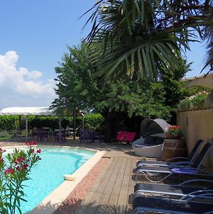 Maison de Vacances Gîte Ivana avec piscine privée chauffée Oppède Exterior photo