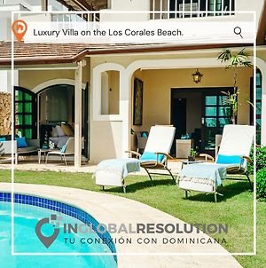 Luxury Villa On The Los Corales Beach, Playa Bavar Punta Cana Exterior photo
