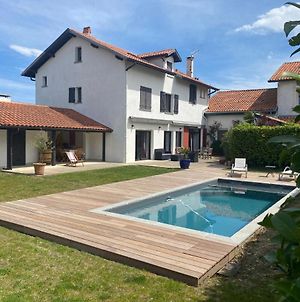 Hiru Alabak - Maison à Biarritz, piscine, jardin, 8 personnes Exterior photo