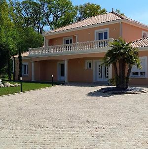 Villa Des Chenes Saint-Doulchard Exterior photo