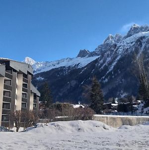 Appartement studio plein sud vue Mont Blanc CHAMONIX Exterior photo