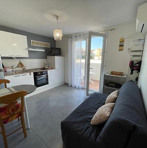 Appartement Appt calme ensoleillé fonctionnel à Les Les Saintes-Maries-de-la-Mer Exterior photo