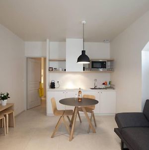 Le petit appartement d’Arles Exterior photo