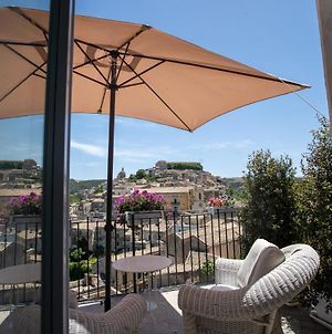 Bed And Breakfast Terra Del Sole Ibla Raguse Exterior photo
