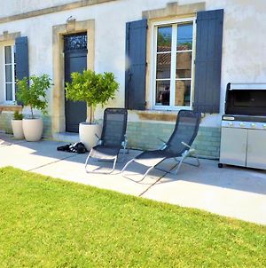 Jolie et spacieuse maison avec jardin au centre ville Arles Exterior photo
