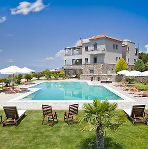 Marini Luxury Apartments&Suites Aegina Exterior photo