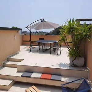 Appartement Appt 70m2, 3P, Toit-terrasse, Vue mer, Proche plage à Vallauris Exterior photo