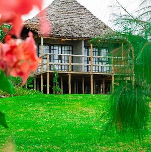 Kutoka Lodge Arusha Exterior photo