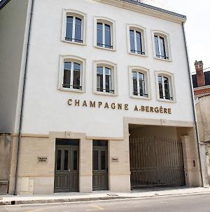 Appartement Champagne Andre Bergere Bis à Épernay Exterior photo