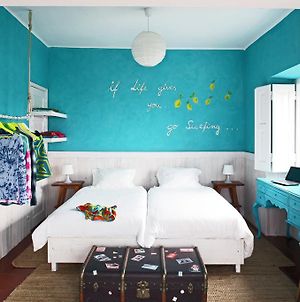 Auberge de jeunesse Chill In Ericeira Surf House Room photo