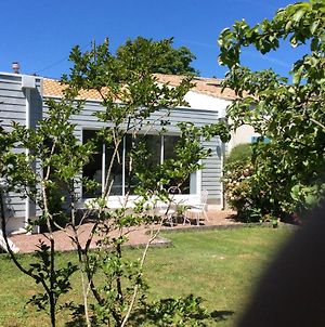 Villa l'echoppe rochelaise à La Rochelle  Exterior photo