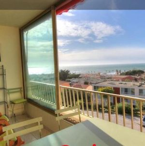 Appartement Charming Studio With Terrace And 180 Sea View à Six-Fours-les-Plages Exterior photo