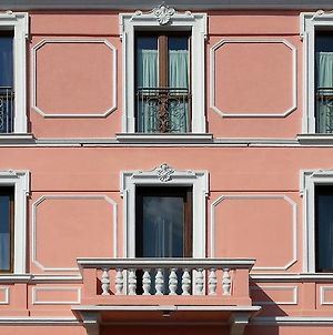 Casa Calicantus Milan Exterior photo