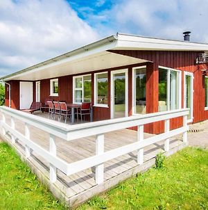 Luxurious Holiday Home In Hovborg With Whirlpool Exterior photo
