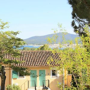Appartement CHEZ ADRIANA studio cosy VUE sur le golfe de Saint-Tropez à Grimaud Exterior photo