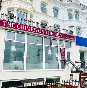 Bed and Breakfast The Chimes On The Sea à Blackpool Exterior photo