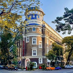 Grand Hotel Bombay Exterior photo