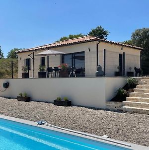 Villa 4 étoiles avec 2 chambres climatisation et piscine privée Vagnas Exterior photo
