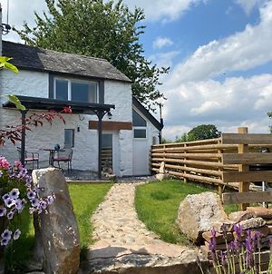 Delightful One Bed Lake District Cottage Penrith Exterior photo