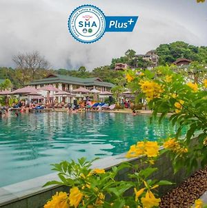 Pp Charlie Beach Resort Ko Phi Phi Exterior photo