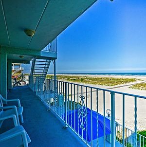Wildwood Crest Beachfront Home With Shared Pool Exterior photo