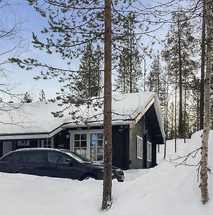 Holiday Home Lomayllas B26 -Palovaarankaarre 8 A Ylläsjärvi Exterior photo