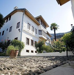 Hôtel Bosnian National Monument Muslibegovic House à Mostar Exterior photo