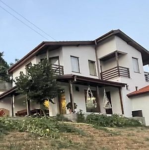 Villa Vila Gaber à Zlatograd Exterior photo