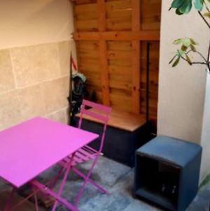 Appartement Charming Studio In The Heart Of Avignon Exterior photo