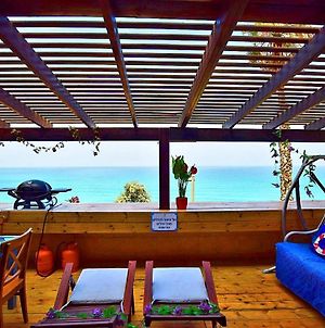 Appartement קסם על הים-סוויטות עם ג'קוזי פרטי ונוף לים פרטי à Netanya Exterior photo