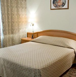 Cronwell Inn Ugra Khanty-Mansiysk Room photo