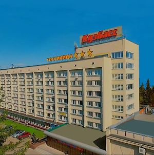 Hotel Kuzbass Kemerovo Exterior photo