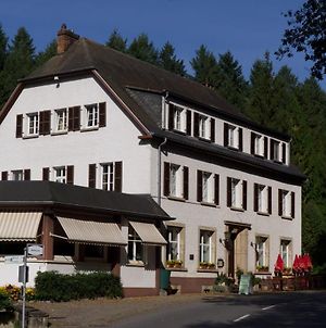 Hostellerie de la Vallée Heffingen Exterior photo