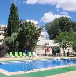 Hôtel Residencia Universitaria Cardenal Cisneros à Alcalá de Henares Exterior photo