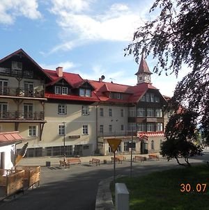 Hôtel Dw Mieszko à Karpacz Exterior photo