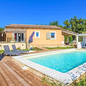 Awesome Home In Saint-Saturnin-Ls-Apt With 3 Bedrooms, Wifi And Outdoor Swimming Pool Exterior photo