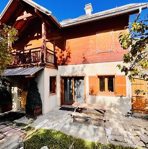 Family Cottage With Garden In La Salle Les Alpes Exterior photo