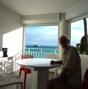 Appartement Face à la mer - Standing et Relaxation à Le Gosier  Exterior photo