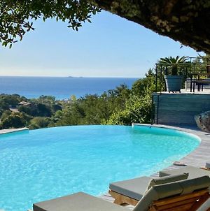 Superbe villa avec piscine chauffée et vue mer à Palombaggia Porto-Vecchio  Exterior photo