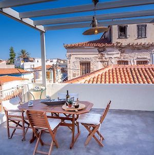 The Roof Sea View Apartment Aegina Town Exterior photo