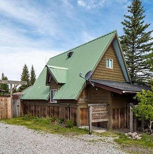 Appartement New Listing! Charming Cabin! à West Yellowstone Exterior photo