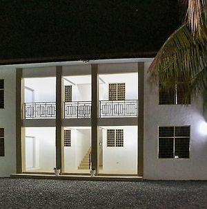 Connect Africa Apartments Accra Exterior photo