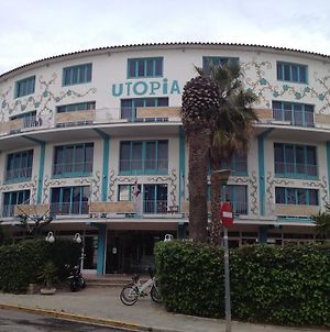 Auberge de jeunesse Utopia Beach House à Sitges Exterior photo