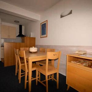 Appartement LE CHALET - Piscine - 2 Pièces pour 6 Personnes 834 à Gourette Room photo