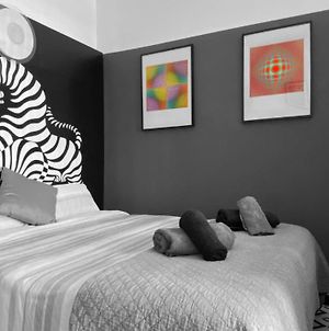 Appartement Sunrise Estudio Zebra, Con Vistas Jardin Y Mar à Miami Playa Exterior photo
