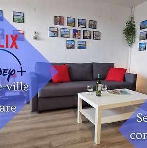Appartement Le Duplex - Hyper Centre - Gare - Wifi - Netflix - Disney + à Annecy Exterior photo